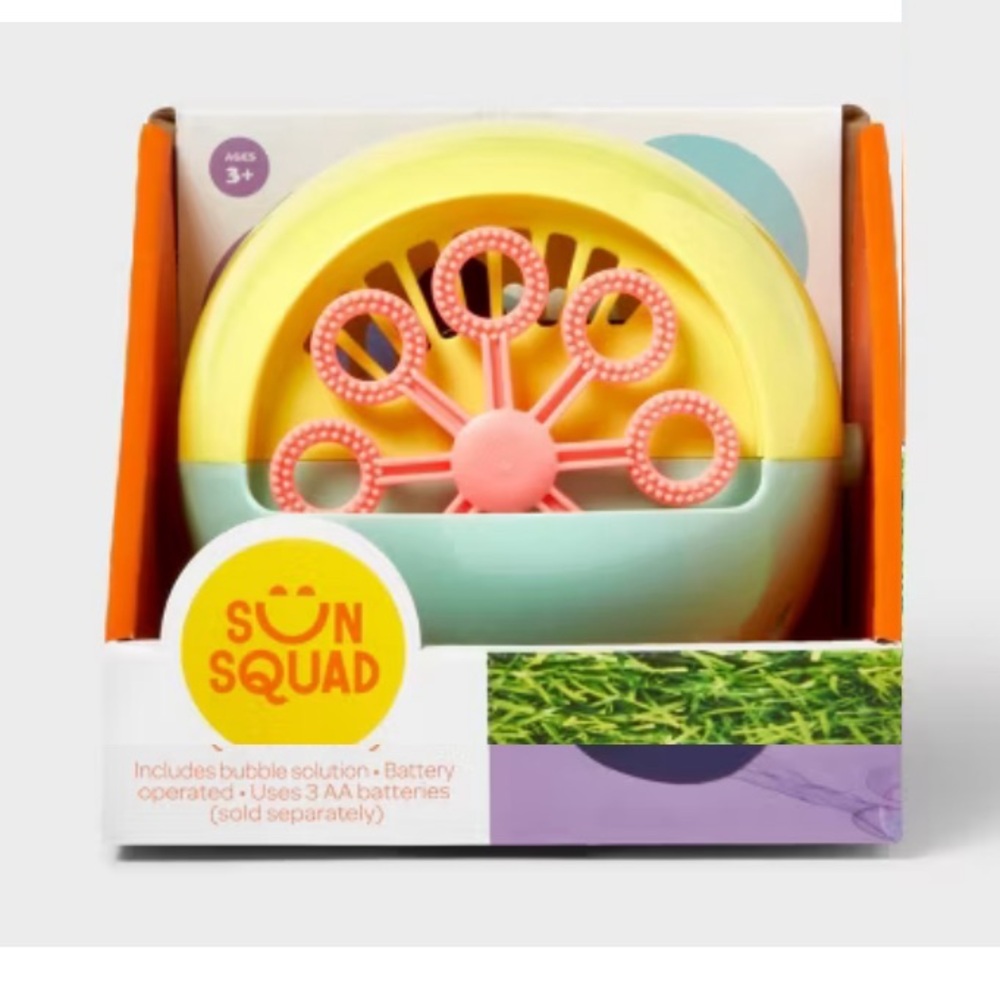 Sun Squad Bubble Maker